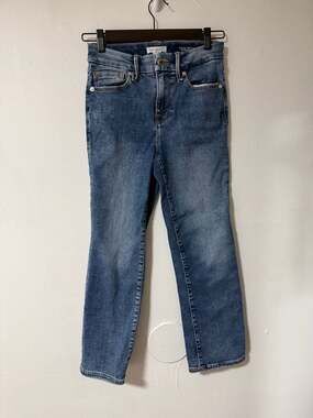 Good American Good Petite Straight Mid-Rise Jeans 00-4